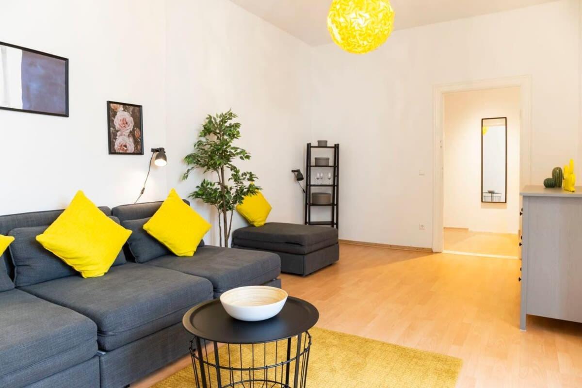 Spacious Family Apartment At Mauerpark Plus Selfcheckin Berlin Kültér fotó
